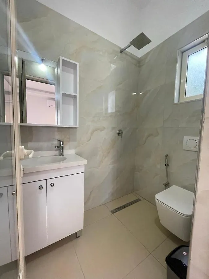 John'S Holiday Home Vlore 0*,  Albania